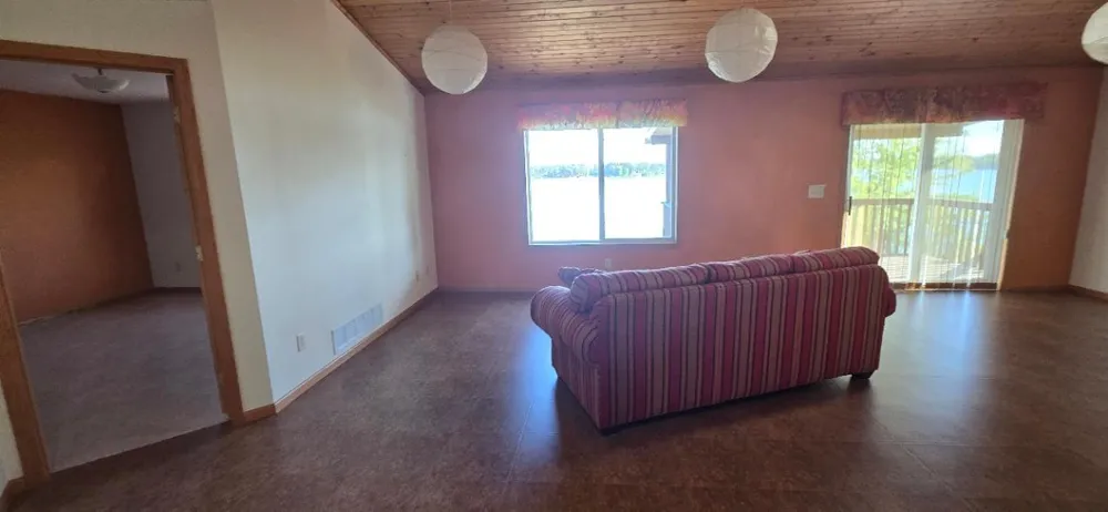211 W Lake Street Parkers Prairie, MN 56361