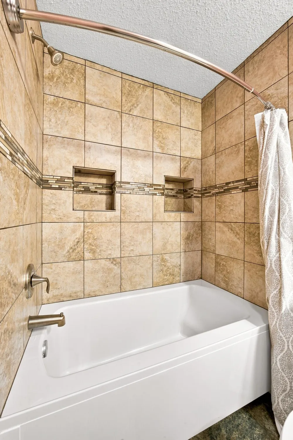 5004 Loden Court S Fargo, ND 58104