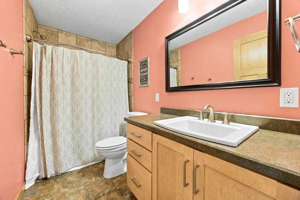 5004 Loden Court S Fargo, ND 58104