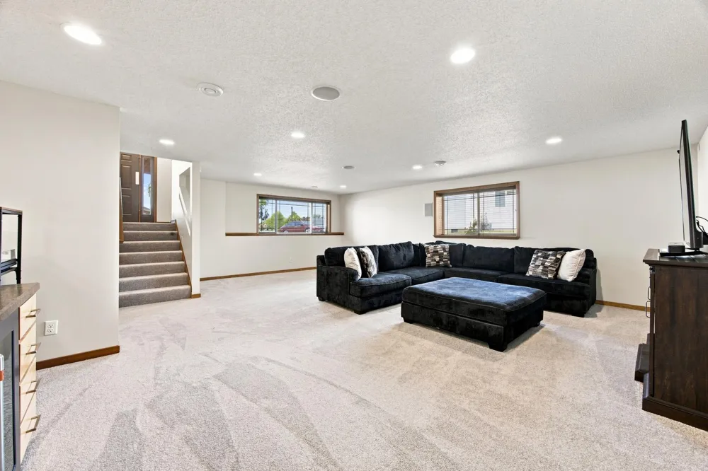 5004 Loden Court S Fargo, ND 58104