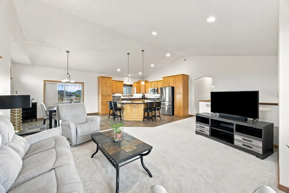 5004 Loden Court S Fargo, ND 58104