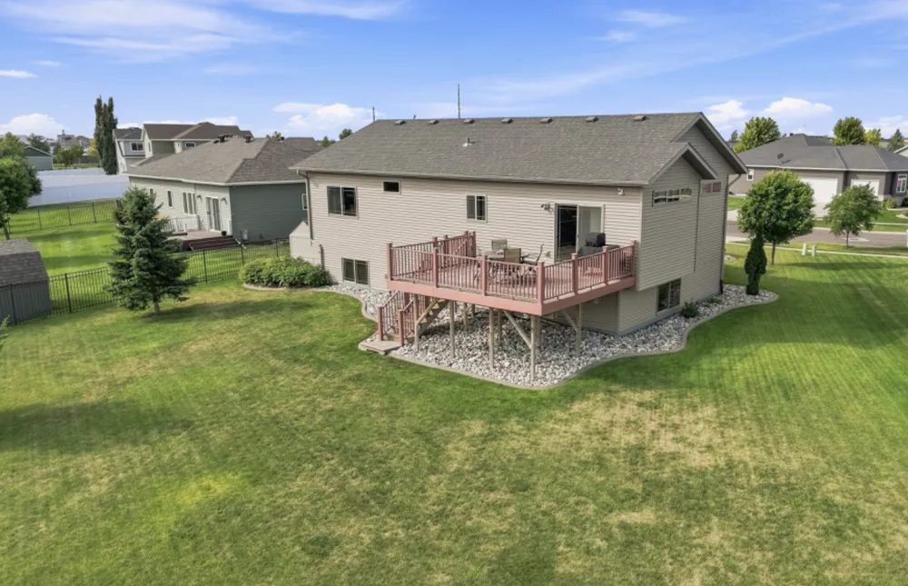 5004 Loden Court S Fargo, ND 58104