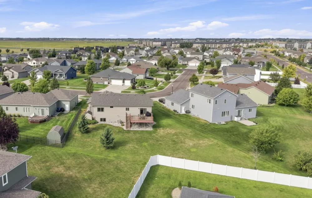 5004 Loden Court S Fargo, ND 58104
