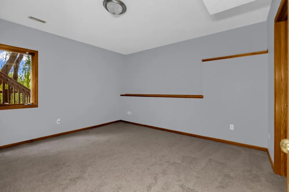 13992 W Virginia Avenue Savage, MN 55378