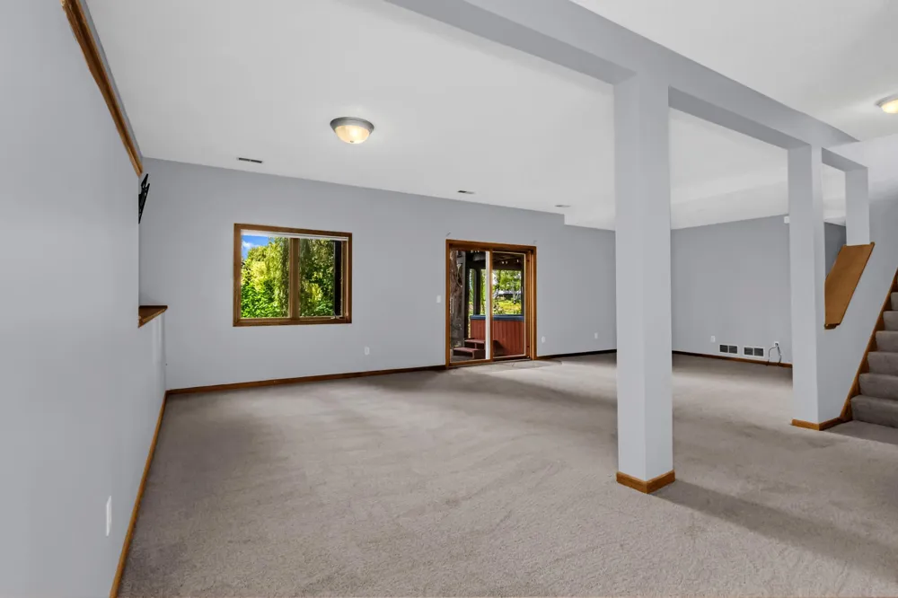 13992 W Virginia Avenue Savage, MN 55378