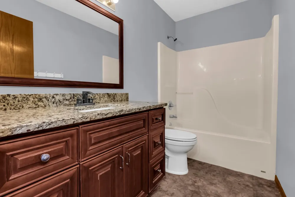 13992 W Virginia Avenue Savage, MN 55378