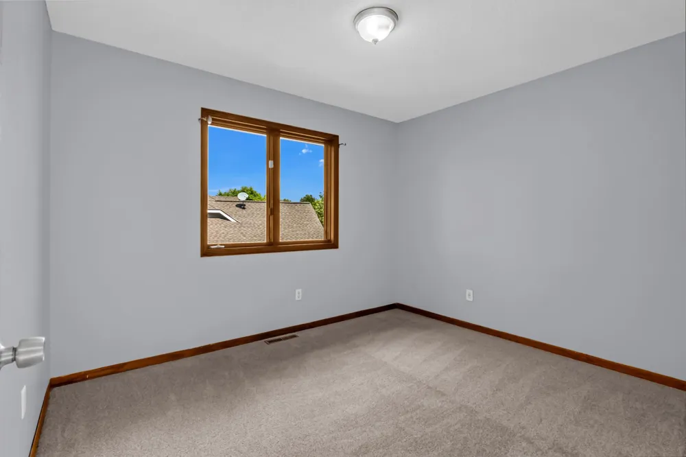 13992 W Virginia Avenue Savage, MN 55378