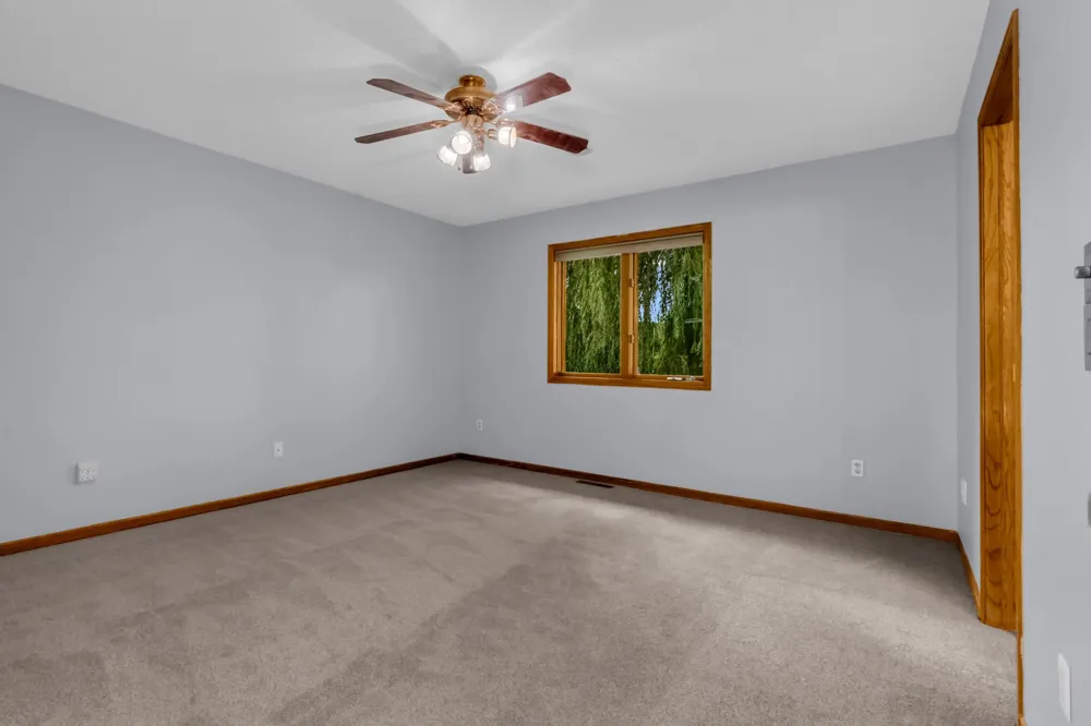 13992 W Virginia Avenue Savage, MN 55378