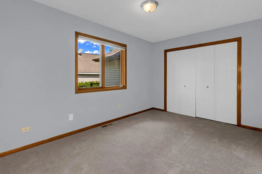 13992 W Virginia Avenue Savage, MN 55378