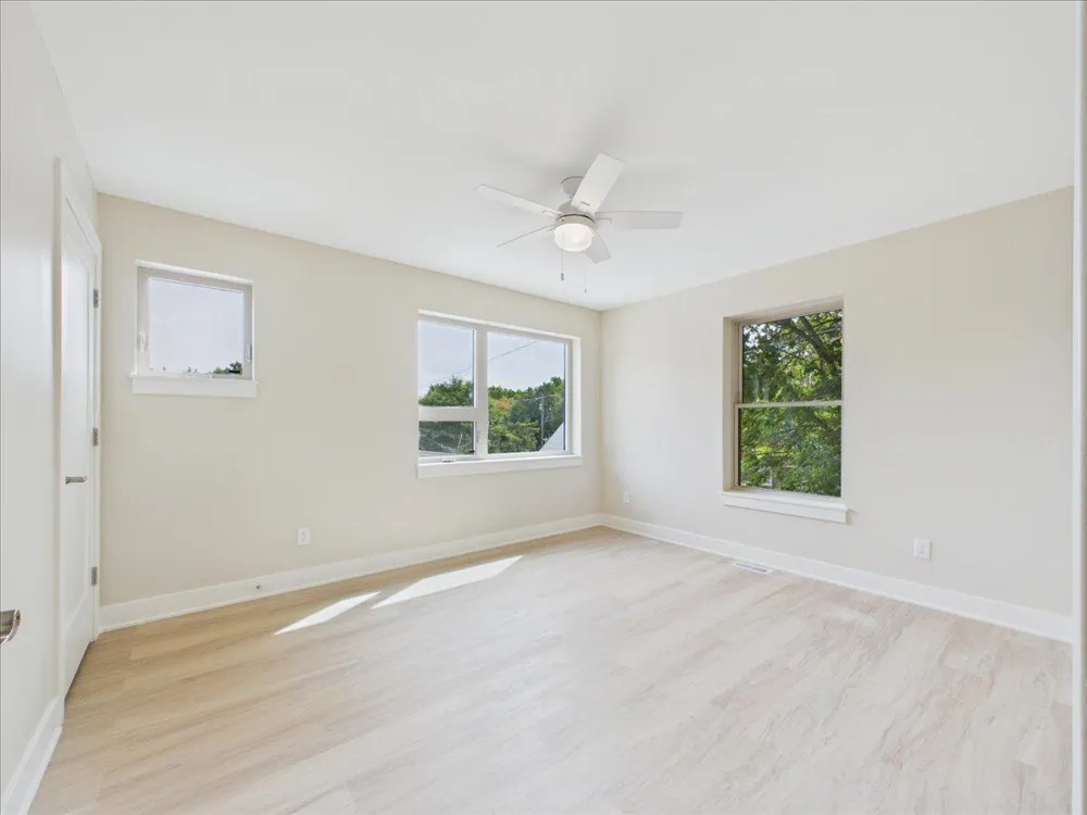 2911 4th Street Minneapolis, MN 55411