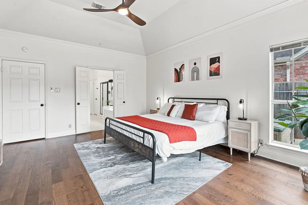 5204 Deerwood Court Austin, TX 78730