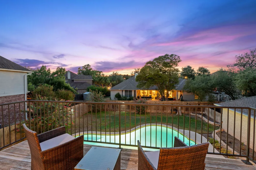 5204 Deerwood Court Austin, TX 78730