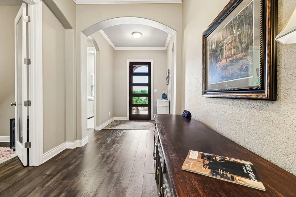 238 Jenn Cove Dripping Springs, TX 78620