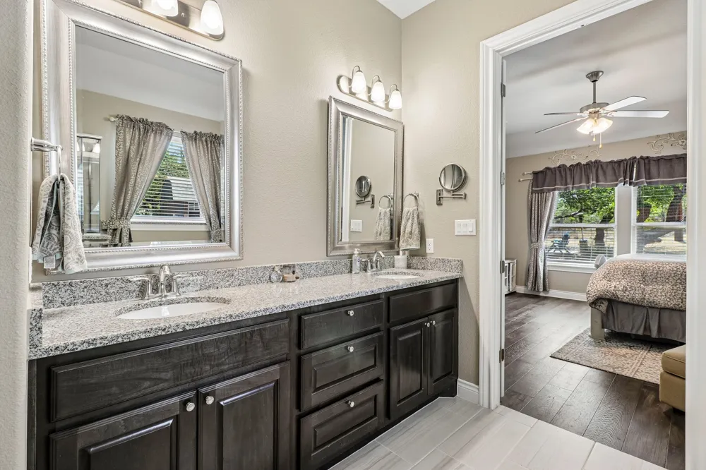 238 Jenn Cove Dripping Springs, TX 78620