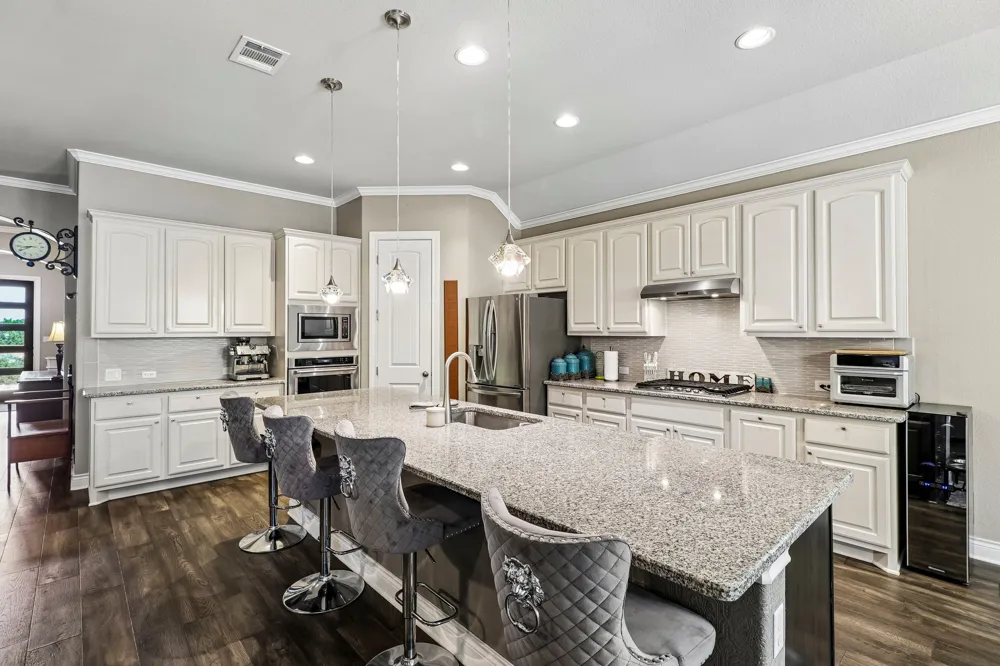 238 Jenn Cove Dripping Springs, TX 78620