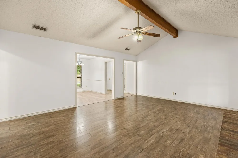 1812 Cypress Avenue Stephenville, TX 76401