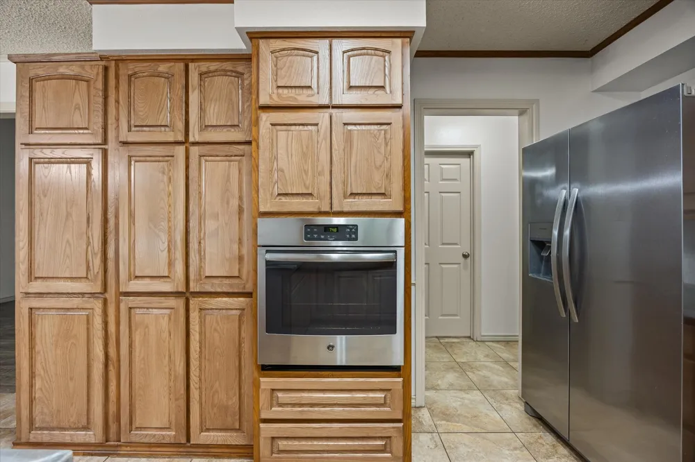 1812 Cypress Avenue Stephenville, TX 76401