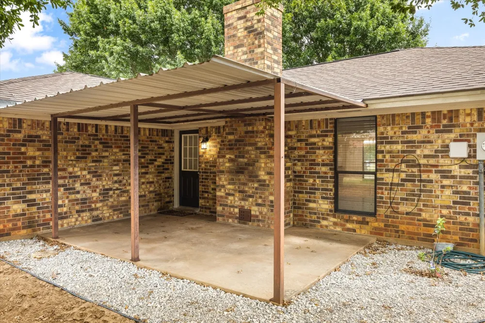 1812 Cypress Avenue Stephenville, TX 76401