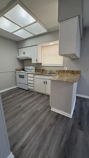 7208 Larchway Drive Dallas, TX 75232