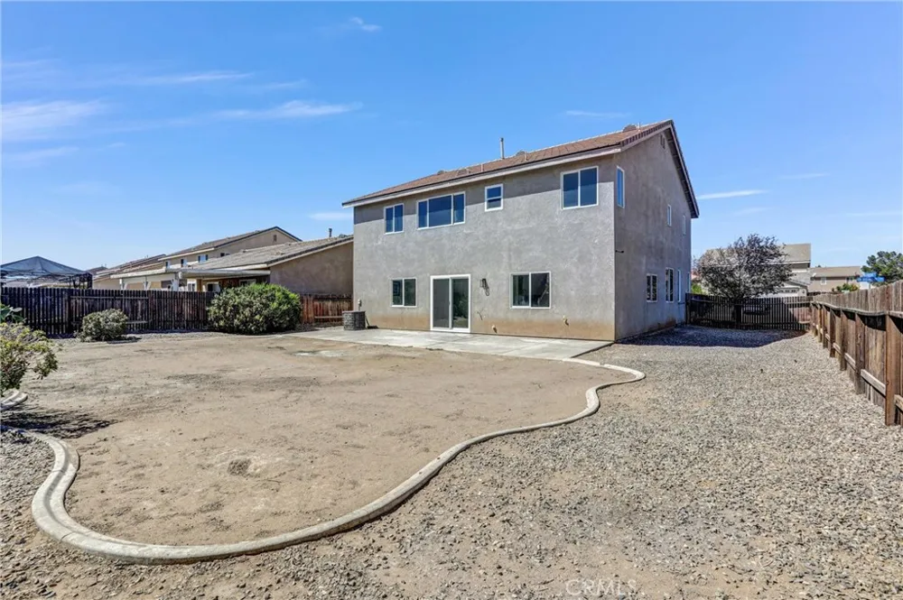 14731 Hondo Victorville, CA 92394