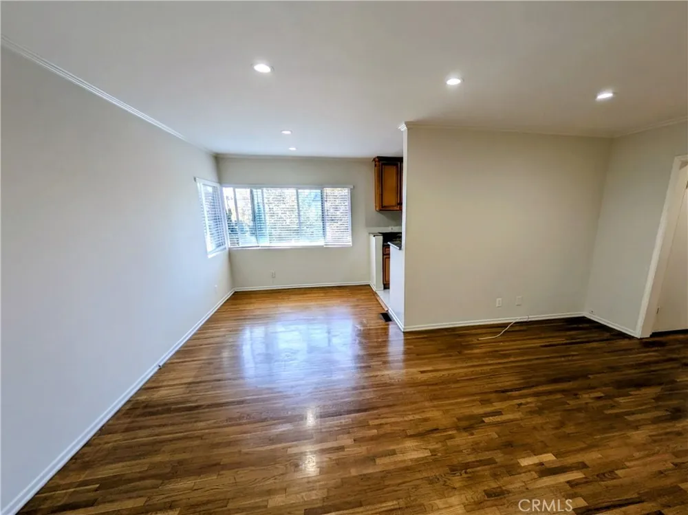 1019 6th Street #5 Santa Monica, CA 90403