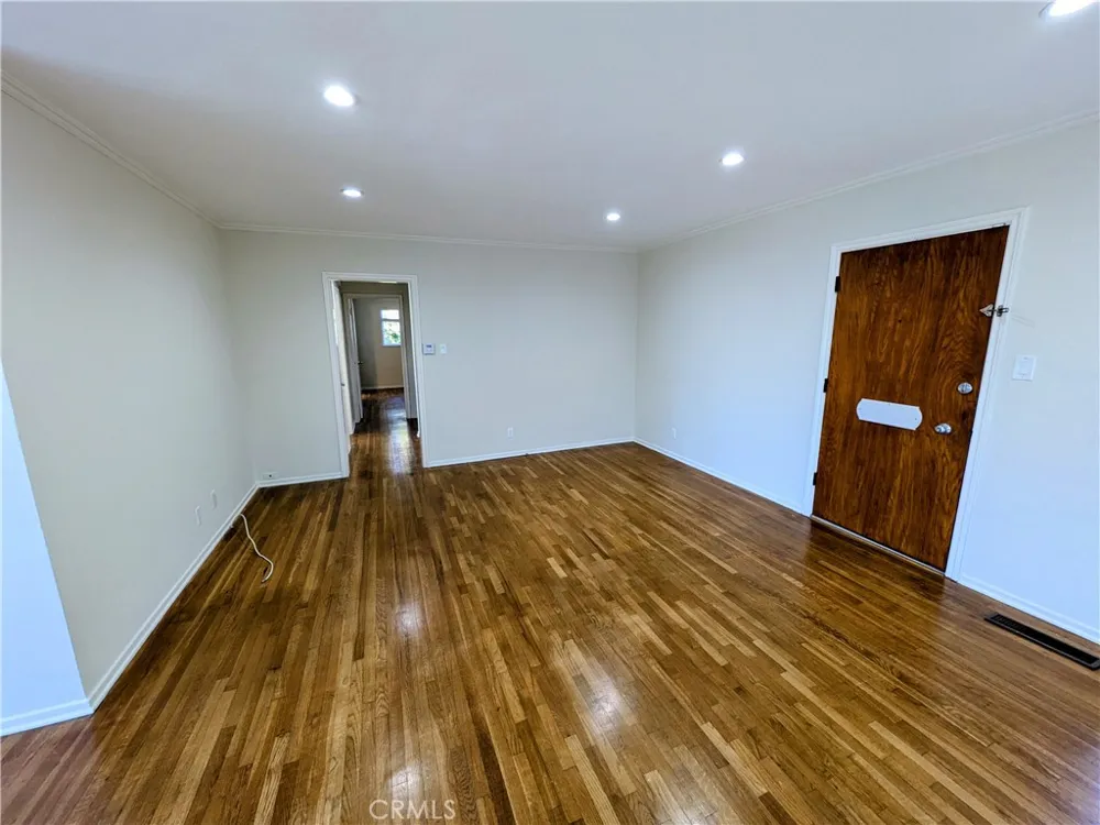1019 6th Street #5 Santa Monica, CA 90403