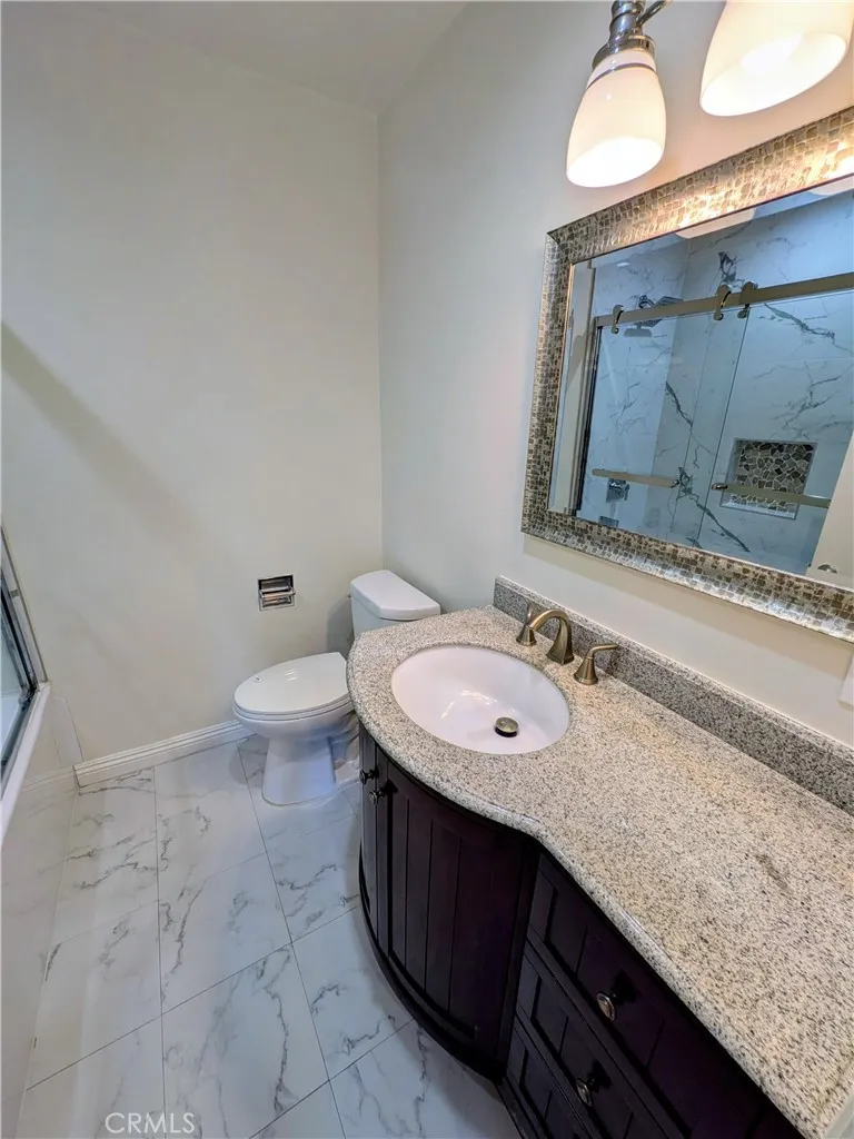 1019 6th Street #5 Santa Monica, CA 90403