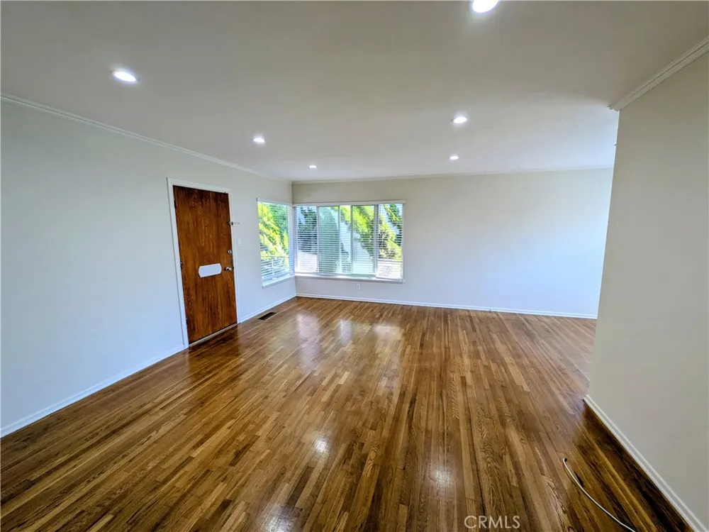1019 6th Street #5 Santa Monica, CA 90403