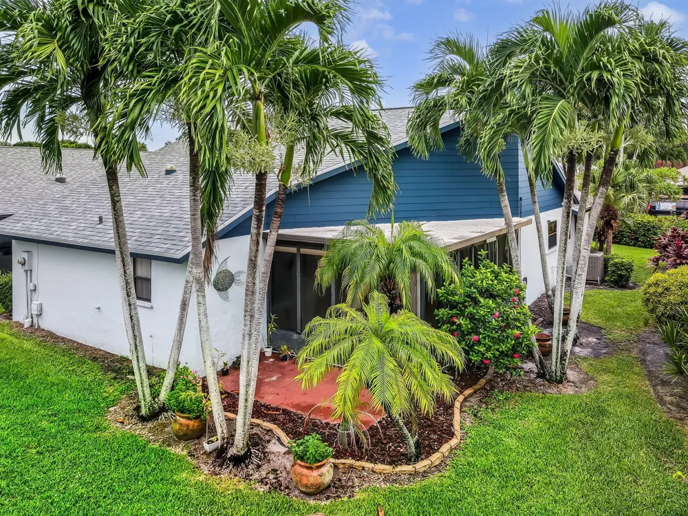 2560 NW 13TH COURT Delray Beach, FL 33445
