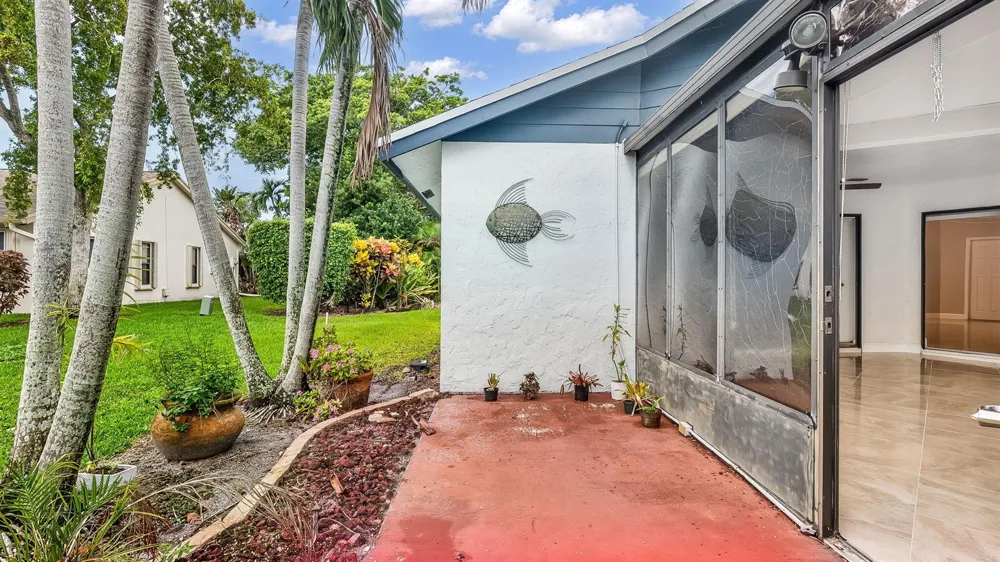 2560 NW 13TH COURT Delray Beach, FL 33445