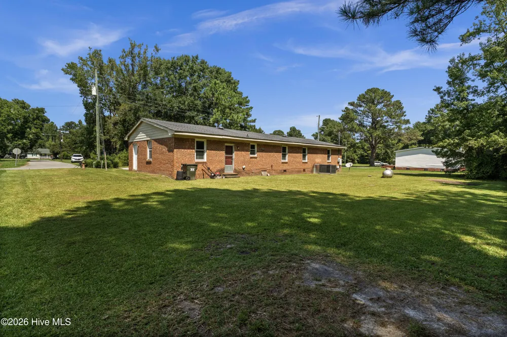 204 Julia Street Warsaw, NC 28398