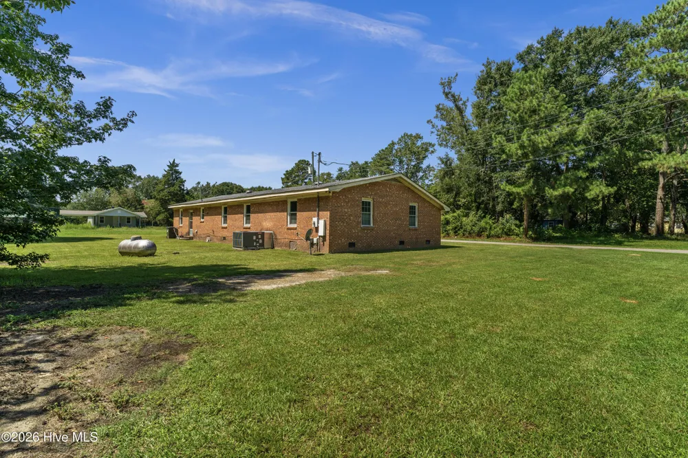 204 Julia Street Warsaw, NC 28398