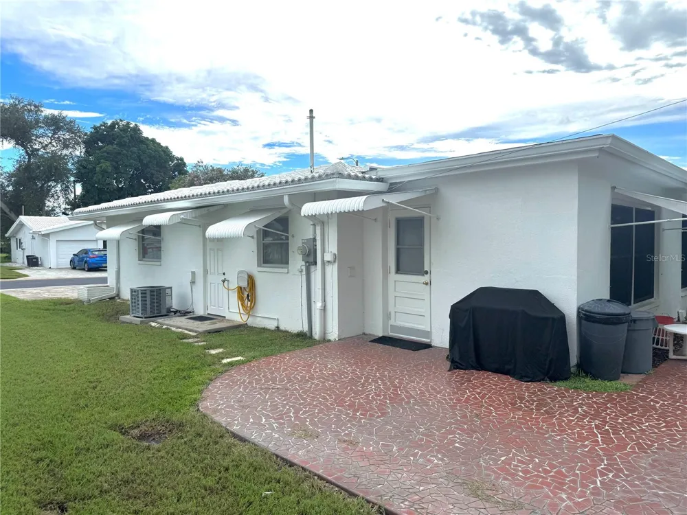 14245 93RD AVENUE Seminole, FL 33776