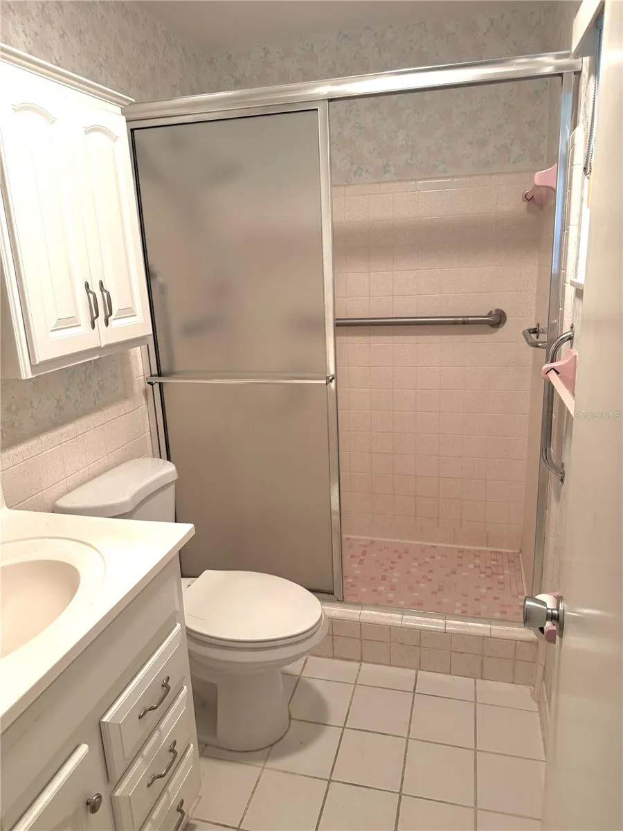 14245 93RD AVENUE Seminole, FL 33776