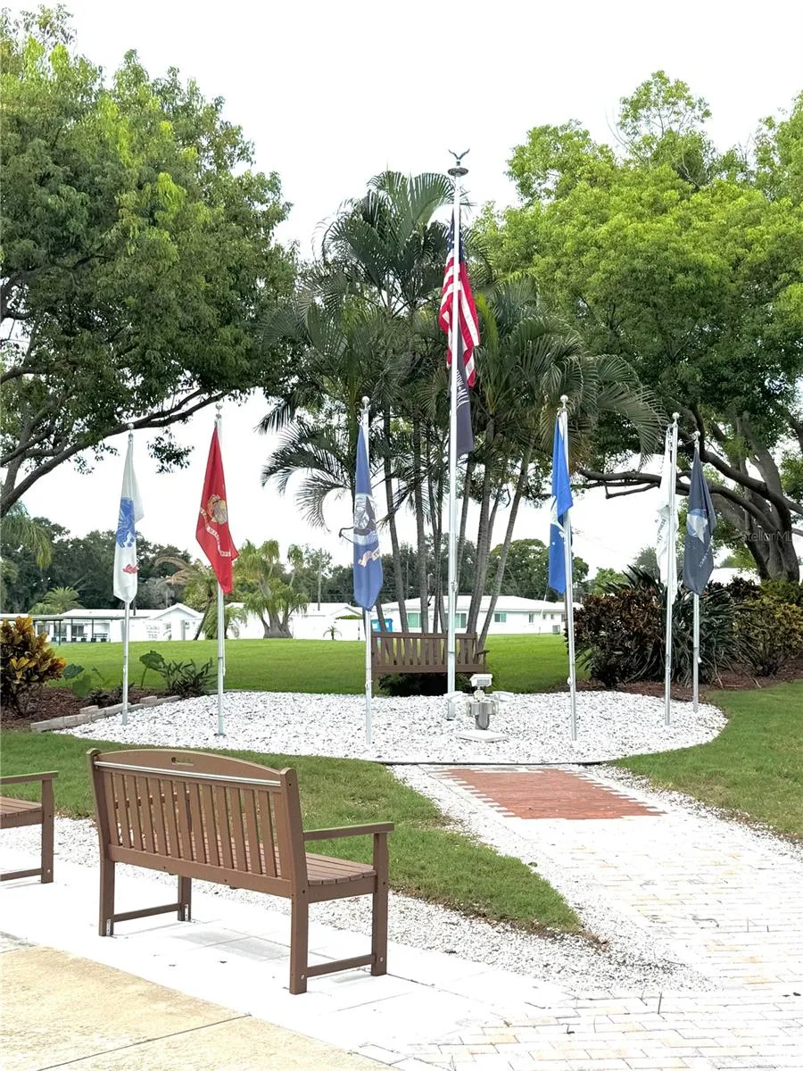 14245 93RD AVENUE Seminole, FL 33776