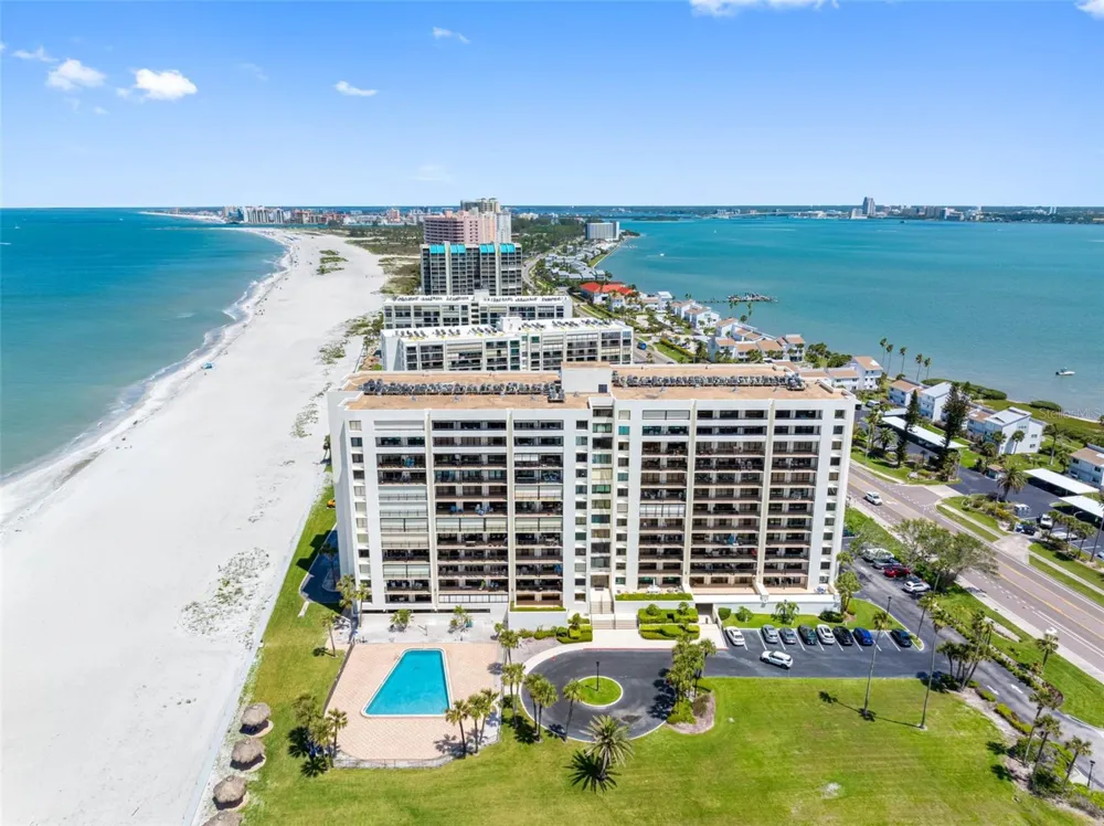 1460 GULF BOULEVARD #702 Clearwater Beach, FL 33767