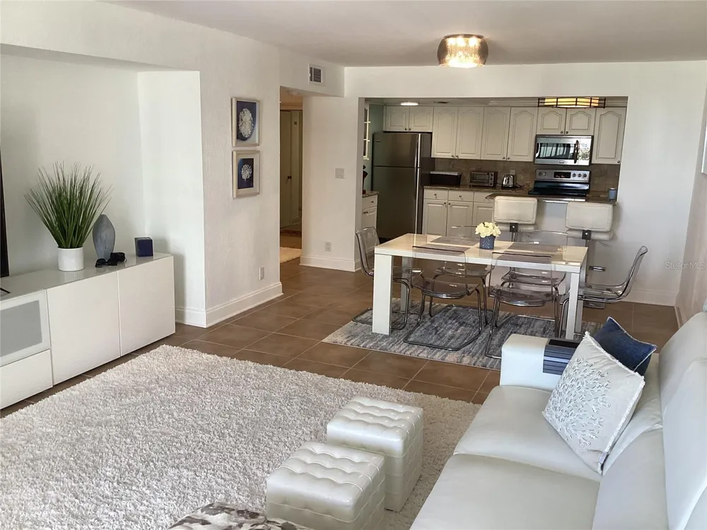 1460 GULF BOULEVARD #702 Clearwater Beach, FL 33767