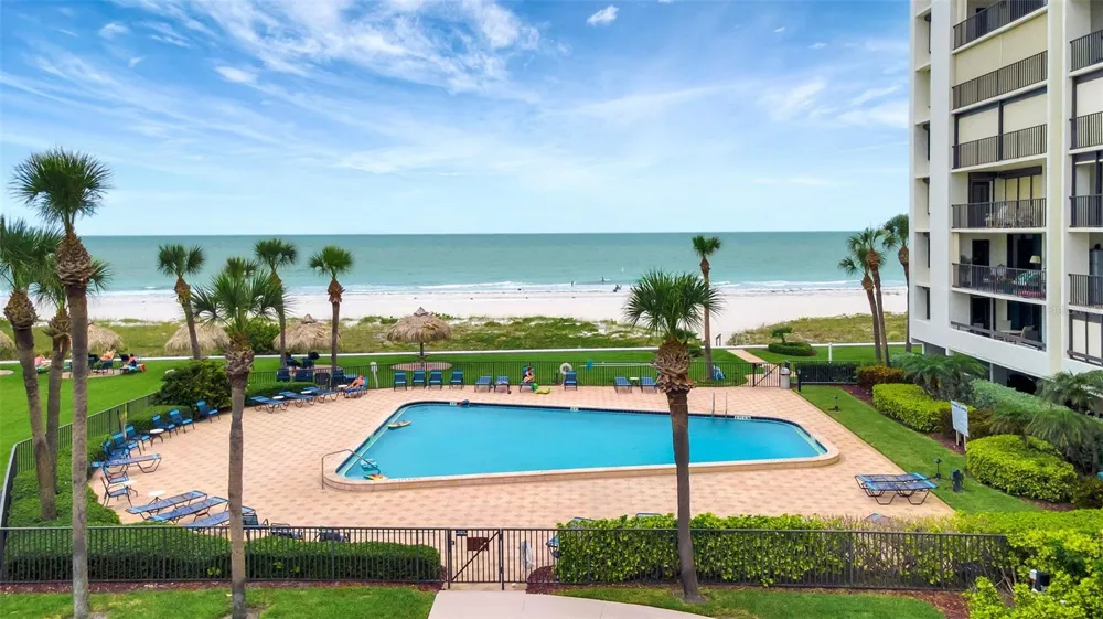 1460 GULF BOULEVARD #702 Clearwater Beach, FL 33767