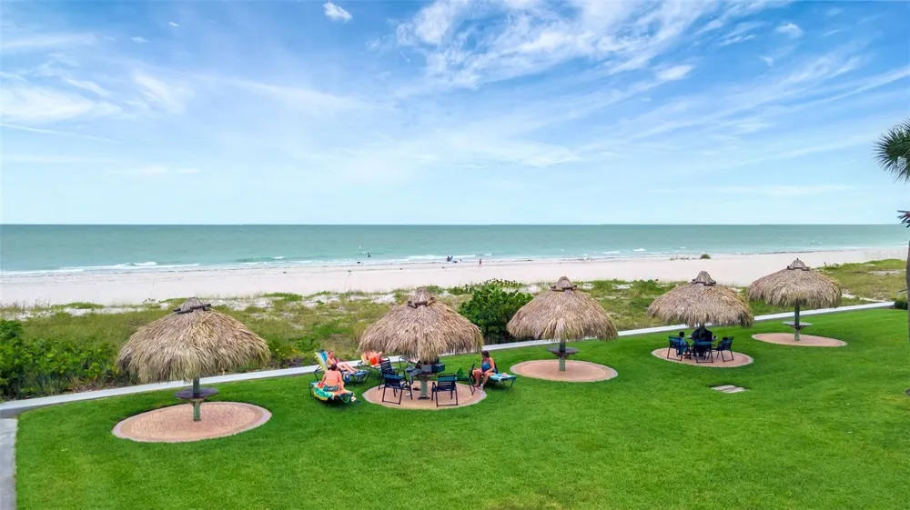 1460 GULF BOULEVARD #702 Clearwater Beach, FL 33767