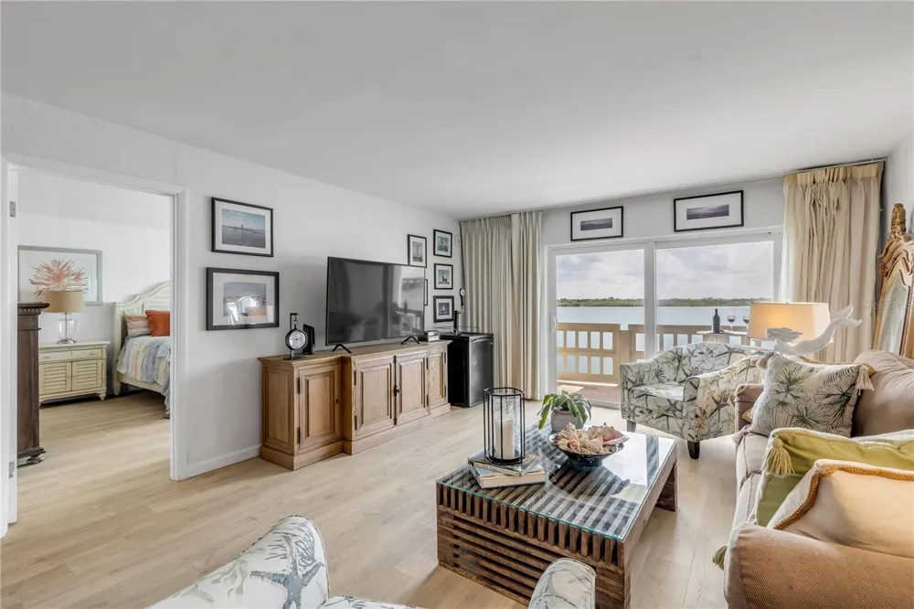 3606 S PENINSULA DRIVE #205 Port Orange, FL 32127