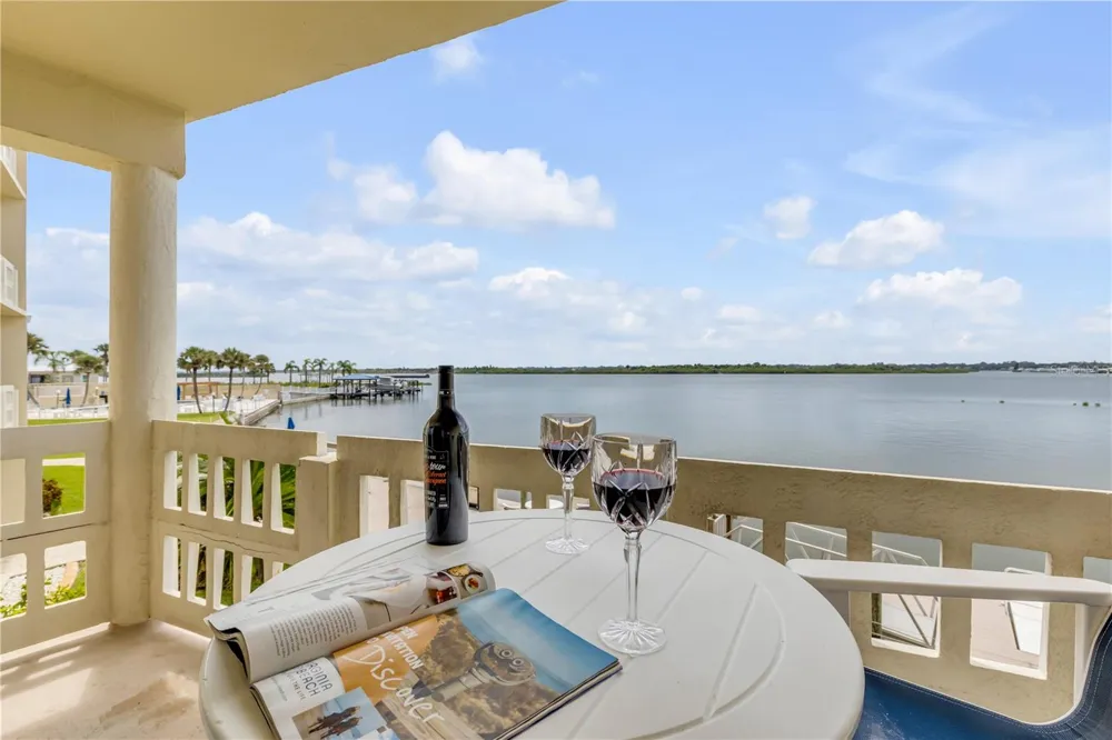 3606 S PENINSULA DRIVE #205 Port Orange, FL 32127