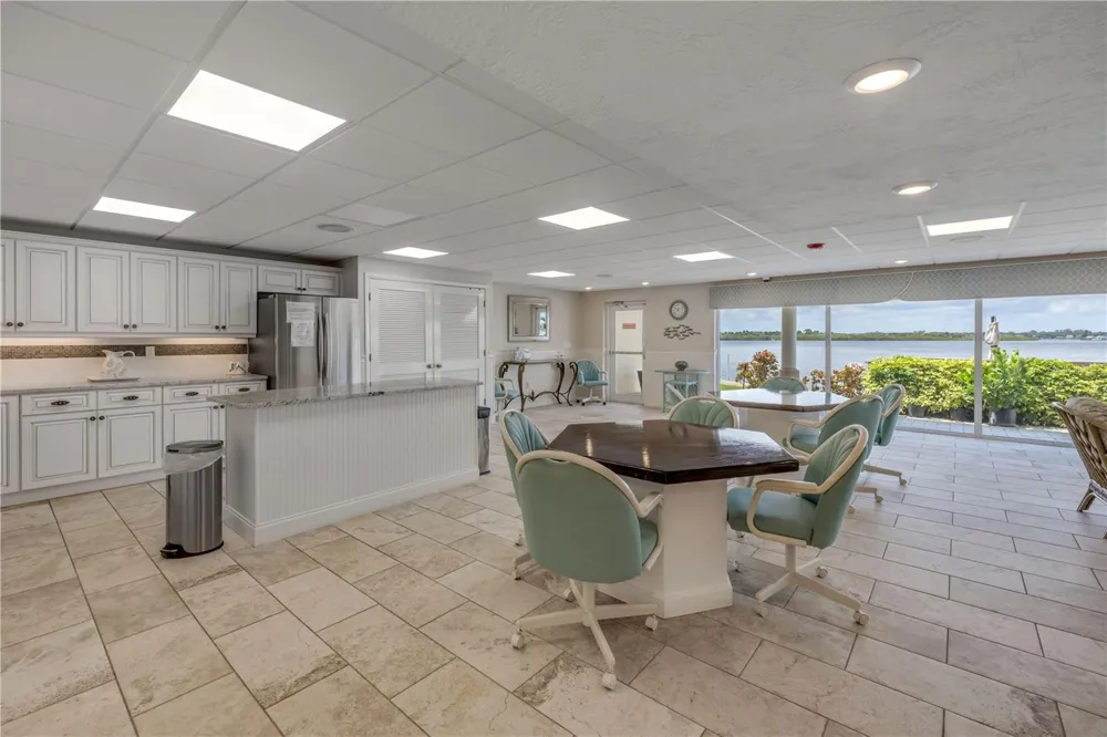 3606 S PENINSULA DRIVE #205 Port Orange, FL 32127