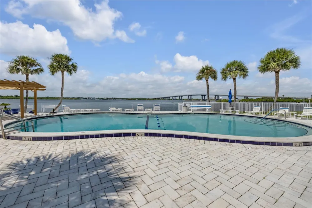 3606 S PENINSULA DRIVE #205 Port Orange, FL 32127