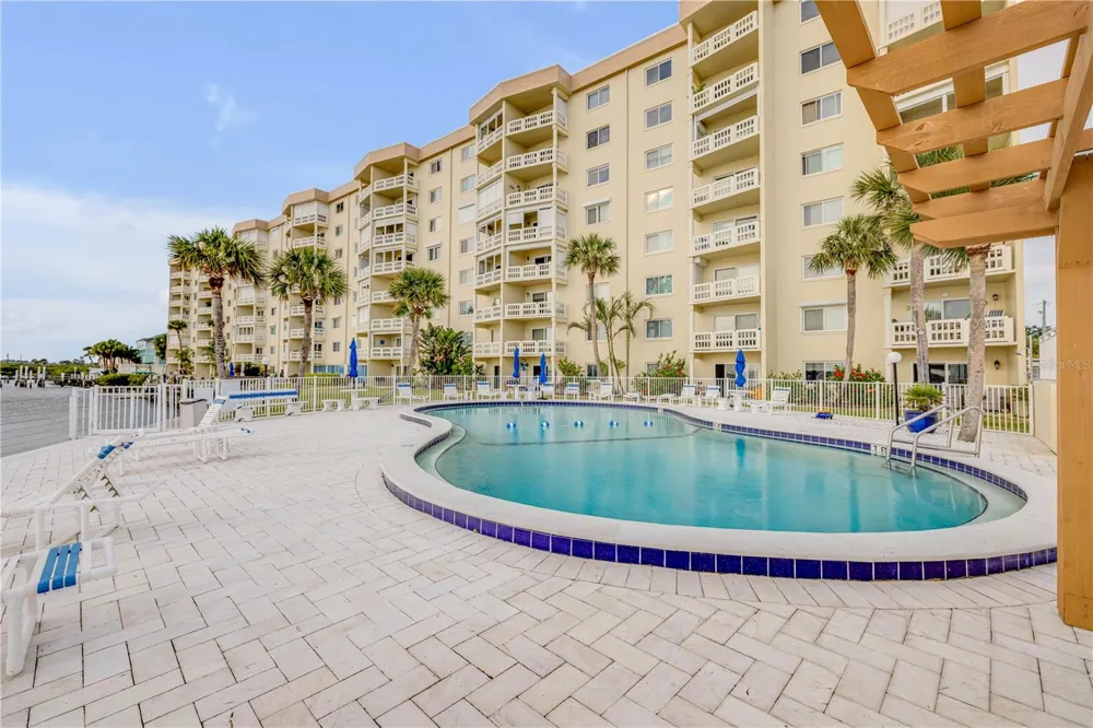 3606 S PENINSULA DRIVE #205 Port Orange, FL 32127