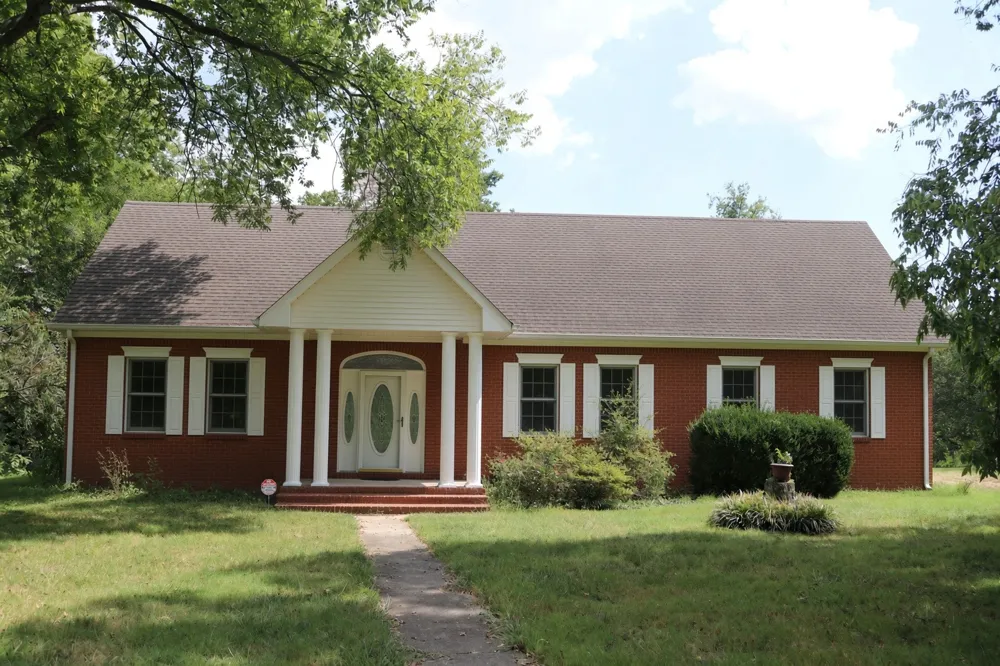 1019 Hilton Ln Castalian Springs, TN 37031