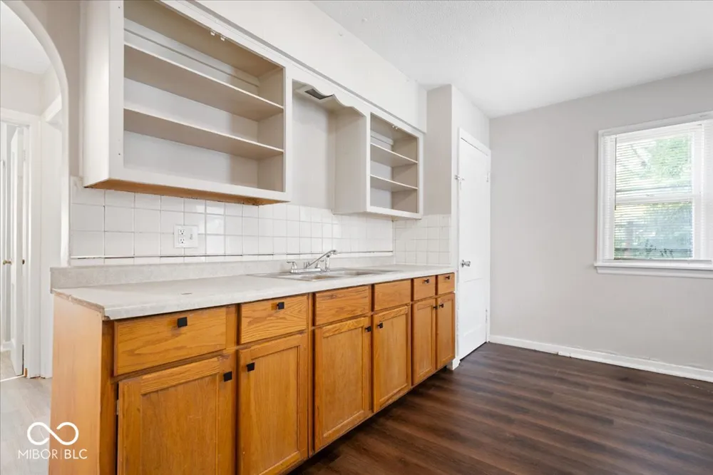 2908 E 17th Street Indianapolis, IN 46218