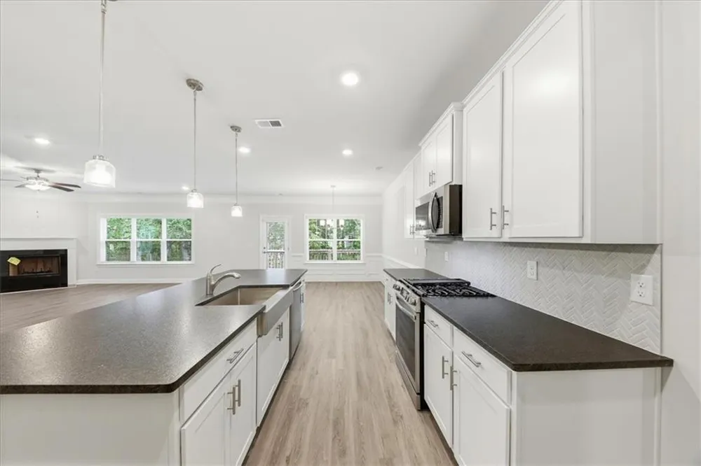 5363 Modena Drive Douglasville, GA 30135