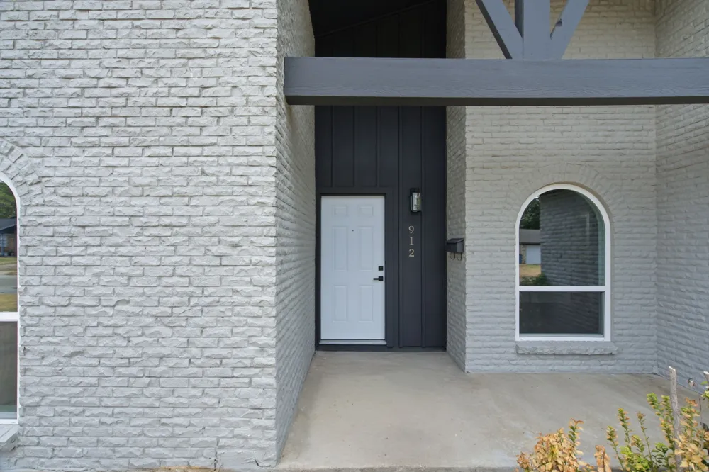 912 Kelley Drive Everman, TX 76140