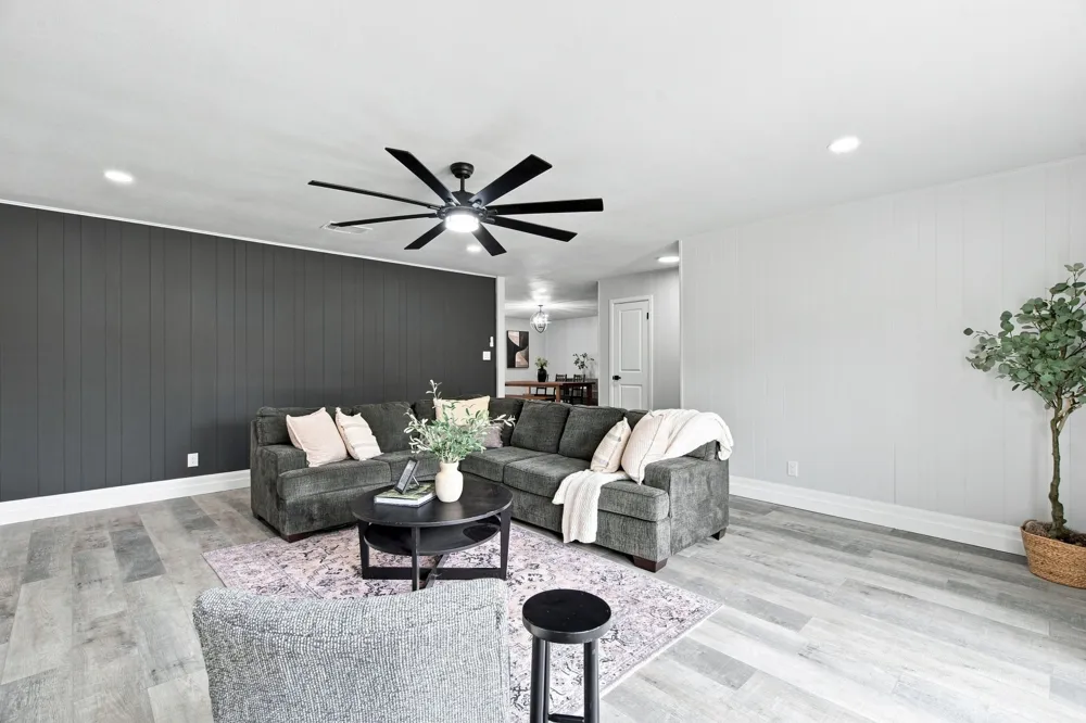 912 Kelley Drive Everman, TX 76140