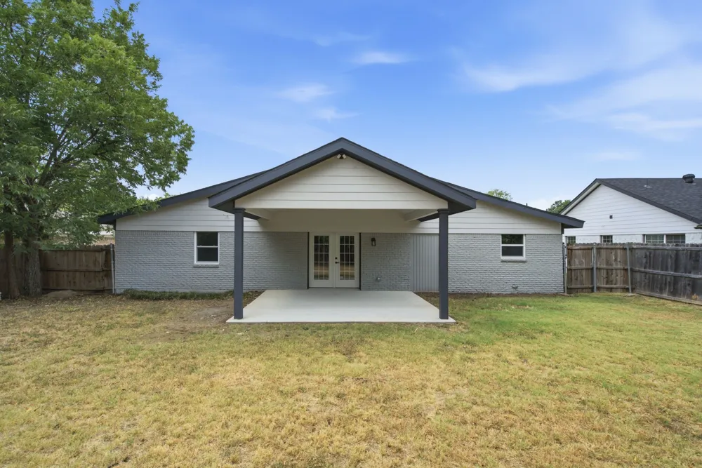 912 Kelley Drive Everman, TX 76140
